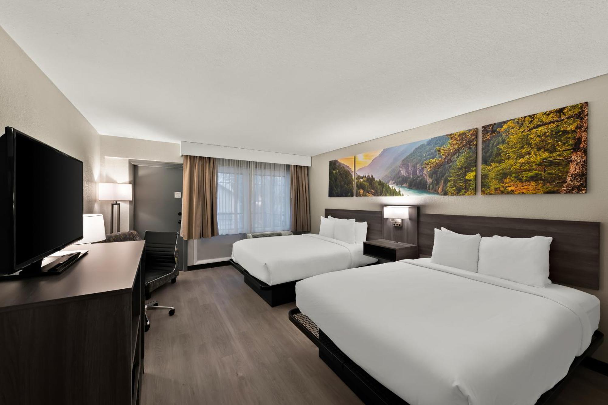 Hotel Clarion Pointe Rhinelander Downtown Exterior foto