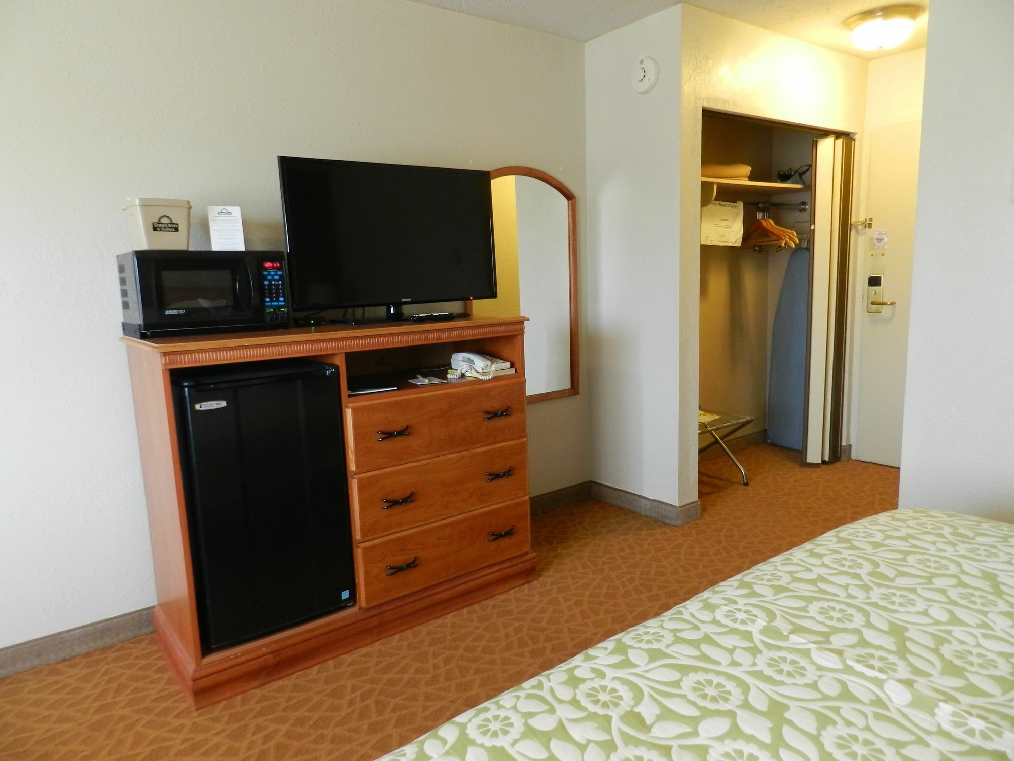 Hotel Clarion Pointe Rhinelander Downtown Exterior foto